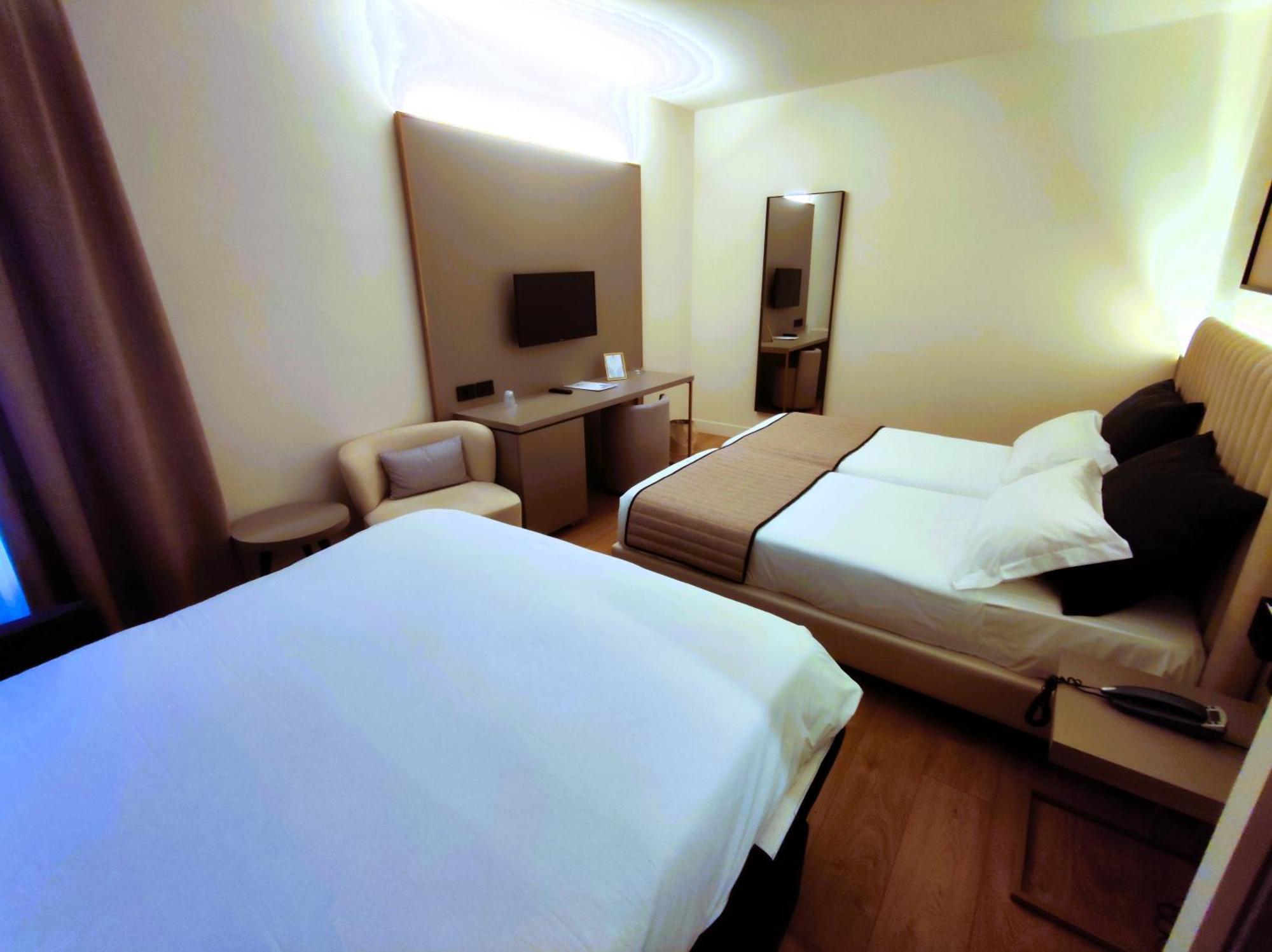 Vittoria Parc Hotel Μπάρι Εξωτερικό φωτογραφία